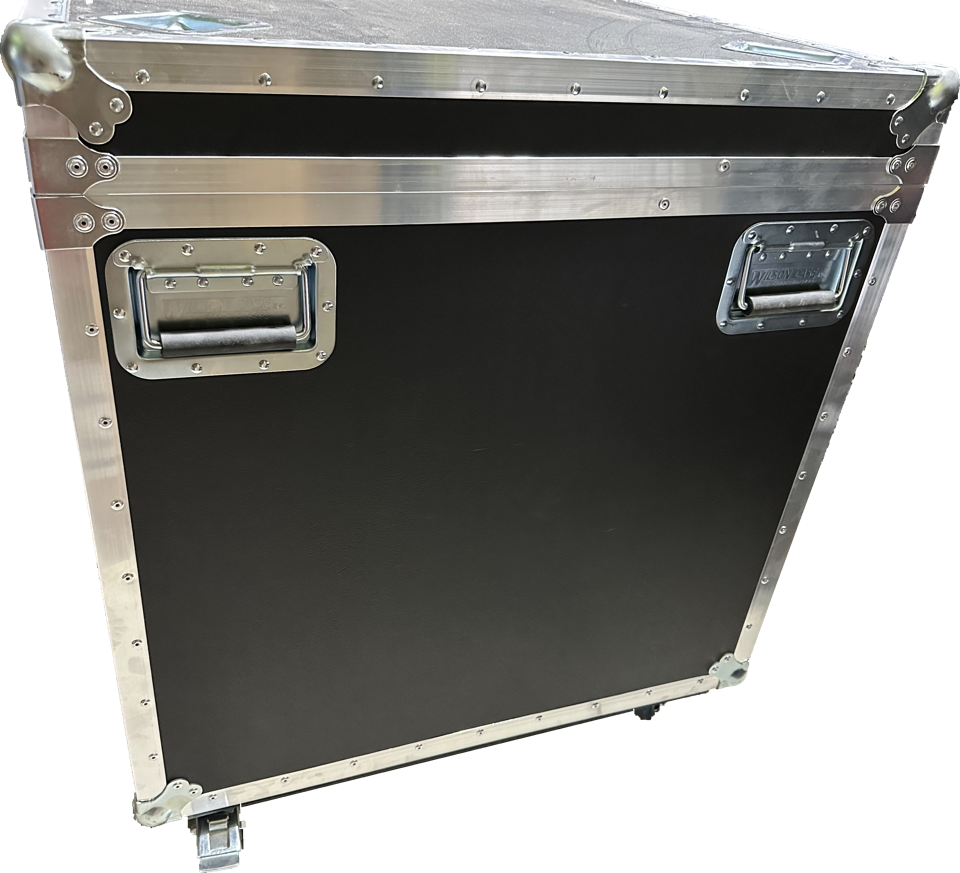 The HD3-PAK case closed, viewed from the side showing the flight-case hardware