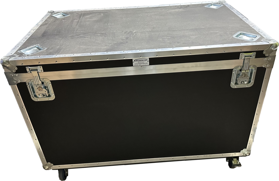 The HD3-PAK closed ATA-300 road case on its wheels